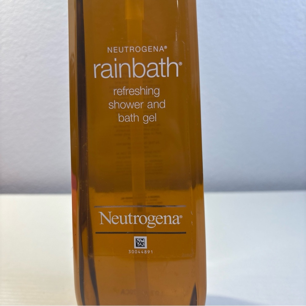 Neutrogena Rainbath 40oz refreshing shower and bath gel NEW - Picture 3 of 6